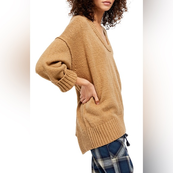 FREE PEOPLE BROOKSIDE OVERSIZED TUNIC SWEATER DESERT CAMEL TAN LARGE